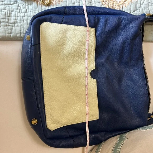 orYANY Navy and Cream Shoulder Bag with Gray Pouch - Picture 8 of 9